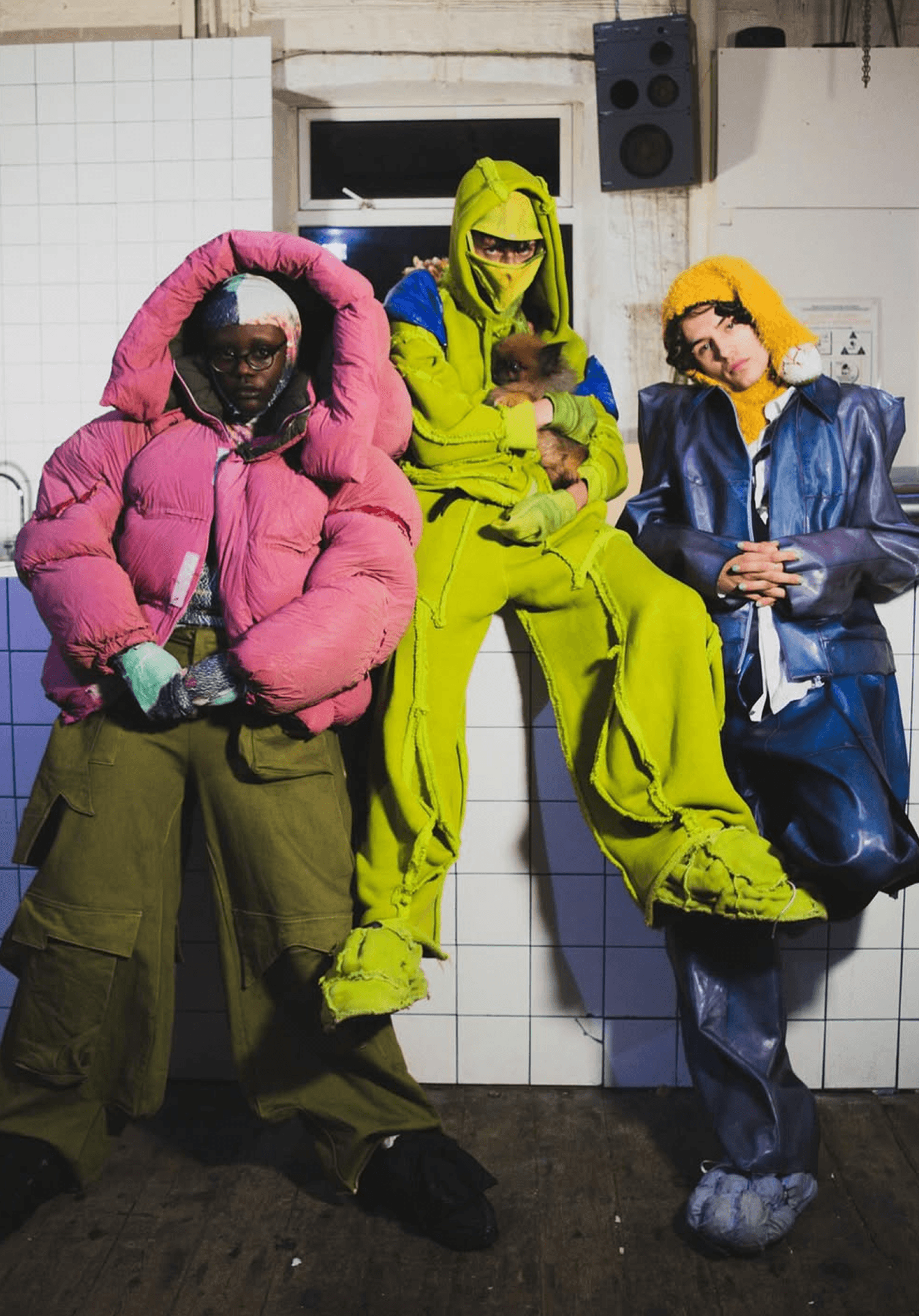 Wore the 6-arm-puffer for a rat party shoot